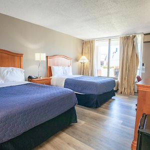 2 Full Beds Non-Smoking